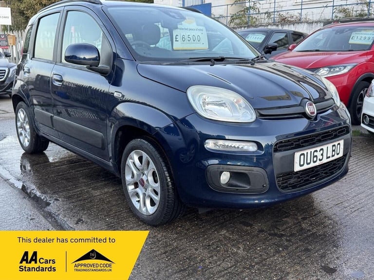 FIAT PANDA 0.9 TwinAir Lounge Dualogic Euro 5 (s/s) 5dr 2013