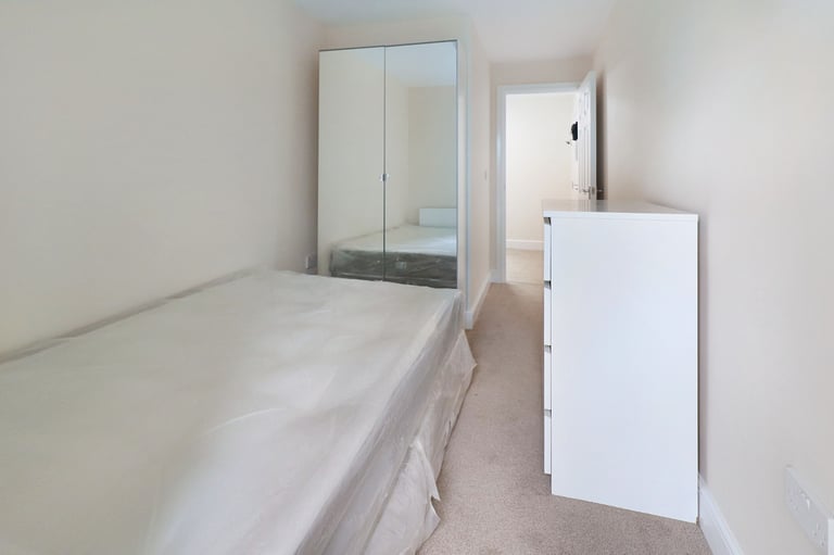 2 bedroom flat in London Road, Oxford, OX3 Book Online - The Rent Guru {722}