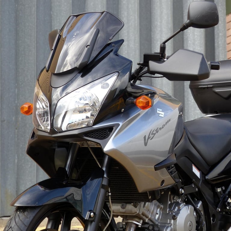 2007 SUZUKI DL1000 K6 GT V-STROM – A COMFORTABLE, RELIABLE ONE OWNER MOTORCYCLE.