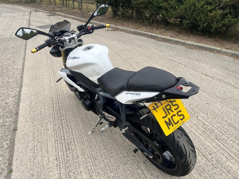 2013 13 TRIUMPH STREET TRIPLE 675 ABS WHITE CLEAN 17k MILES NAKED