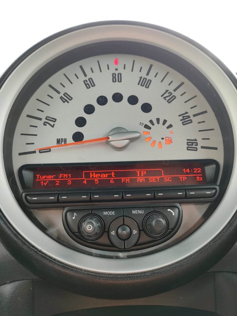 Mini, CONVERTIBLE, Convertible, 2010, Manual, 1598 (cc), 2 doors