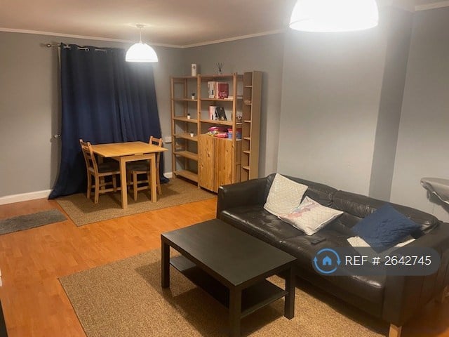 2 bedroom house in Kirkhill Terrace, Tillicoultry, FK13 (2 bed) (#2642745)