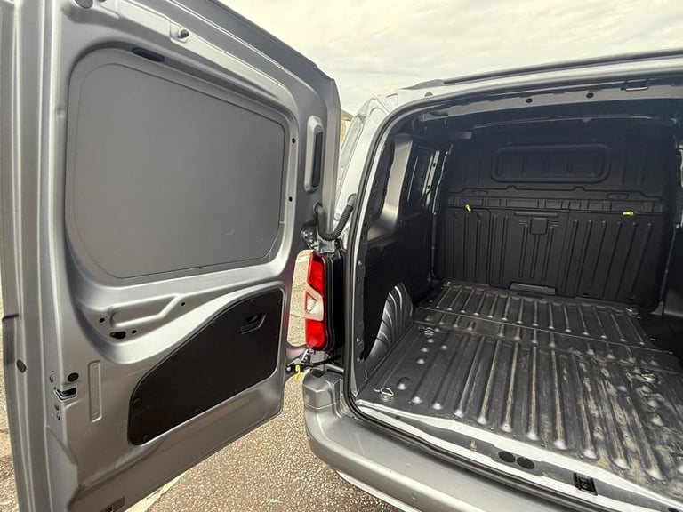 2024 Fiat Doblo 1.5 Multijet 100 H1 Van PANEL VAN DIESEL Manual