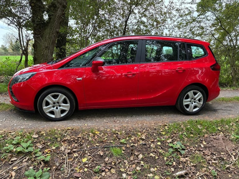 2014 Vauxhall Zafira Tourer 2.0 CDTi Exclusiv Euro 5 5dr MPV Diesel Manual