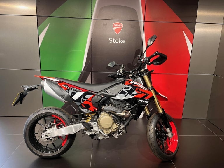 DUCATI HYPERMOTARD 698 MONO RVE BRAND NEW BIKE IN STOCK AND READY TO GO