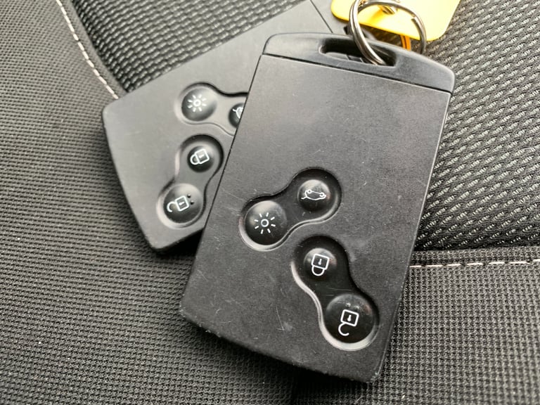 2017 Renault Clio 0.9 TCE 90 Dynamique Nav 5dr HATCHBACK Petrol Manual