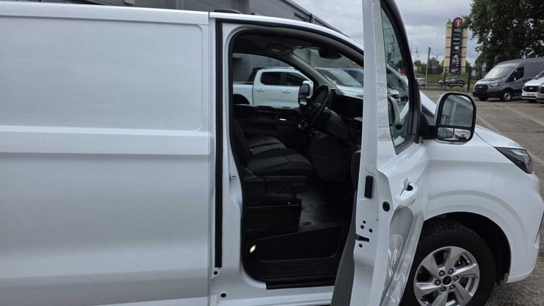 2024 Ford Transit Custom 2.0 EcoBlue 136ps H1 Van Limited Van Diesel Manual