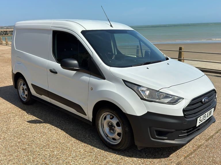 2019 Ford Transit Connect 200 - Long MOT - Crew Cab - 2 Keys - ULEZ Compliant