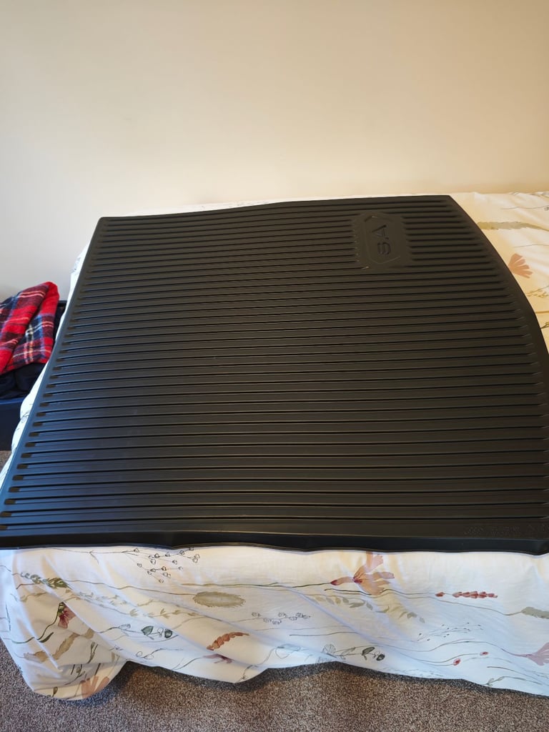 Audi A8 Boot liner Genuine Oem Part