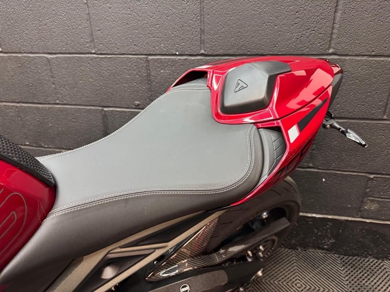 2023 Triumph Street Triple 765 765 RS X-ring Euro 5