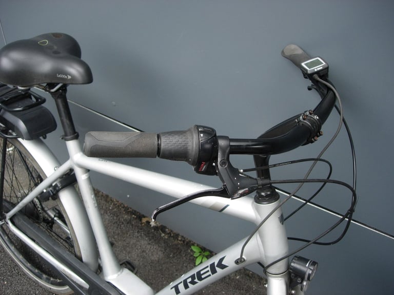 Electric Bike by Trek, Bosch Mid Drive, Silver, JUST SERVICED, CHEAP PRICE!!!