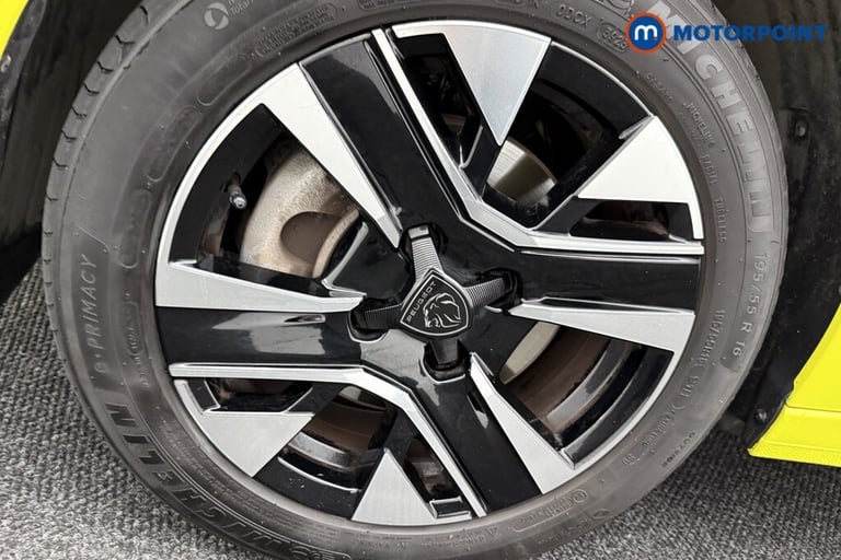2024 Peugeot 208 1.2 PureTech 100 Allure 5dr Hatchback Petrol Manual