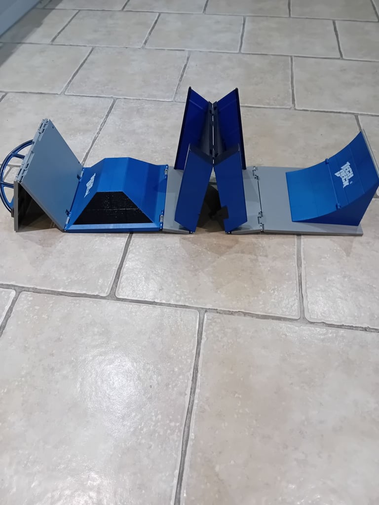 Tech Deck / Tony Hawk bundle