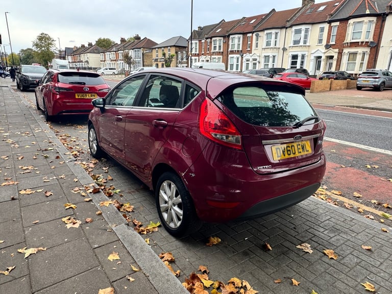 2010 Ford Fiesta 1.25 Zetec 5dr [82] HATCHBACK Petrol Manual