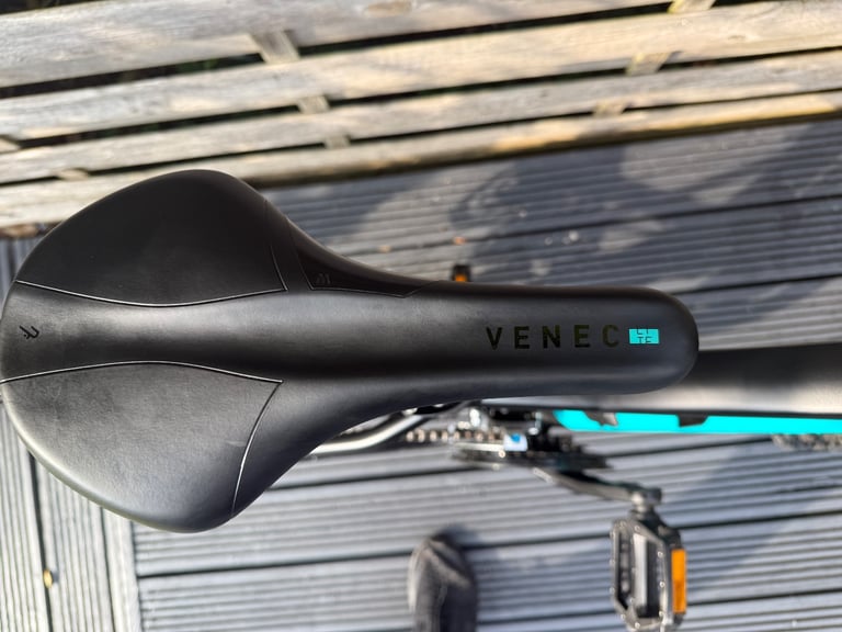 Cube Mountain Bike for Woman / Girls