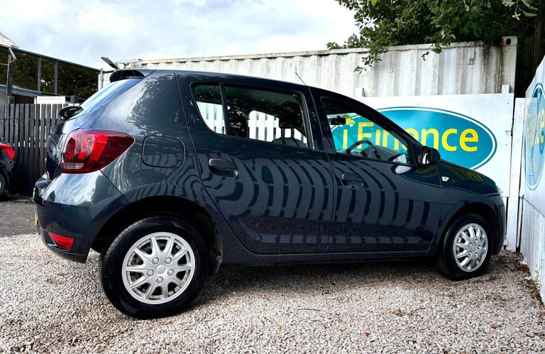 CAN'T GET CREDIT? CALL US! Dacia Sandero 0.9 TCe Essential, 2020, Manual - £99 DEPOSIT, £46 PER WEEK