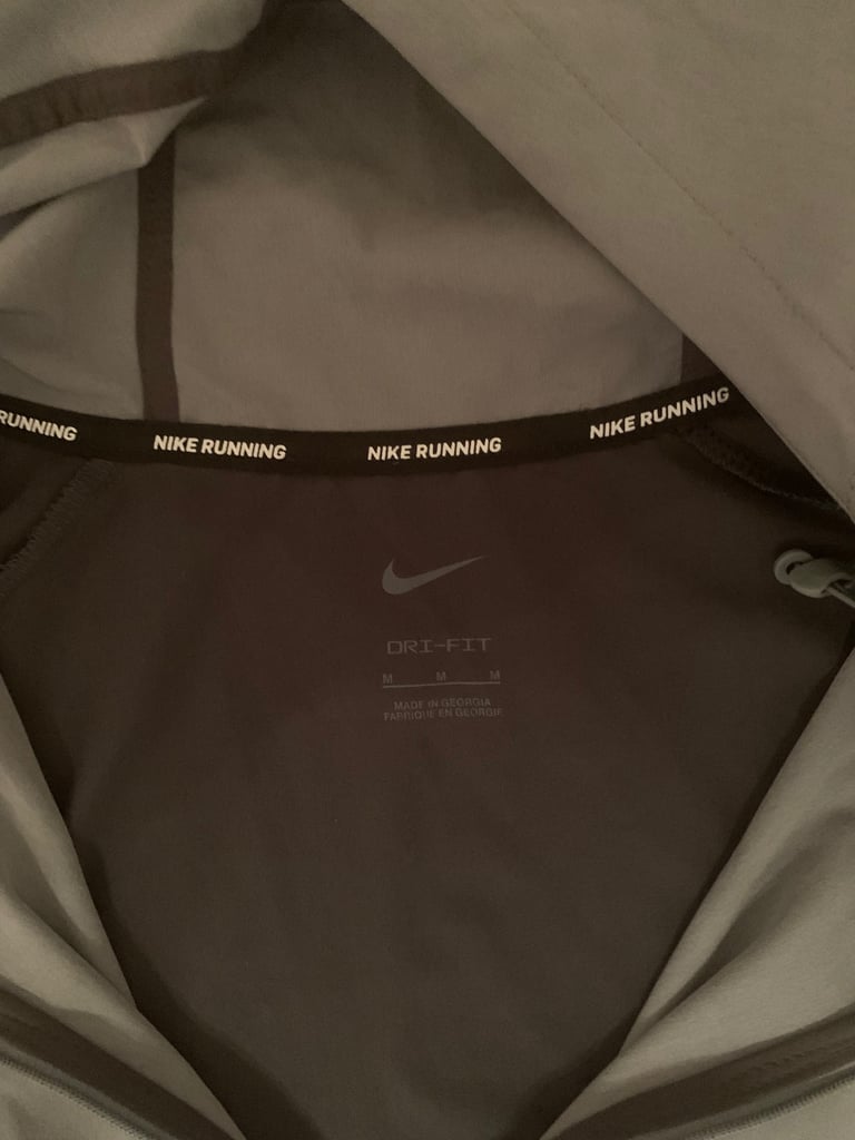 Nike miller jacket black and grey