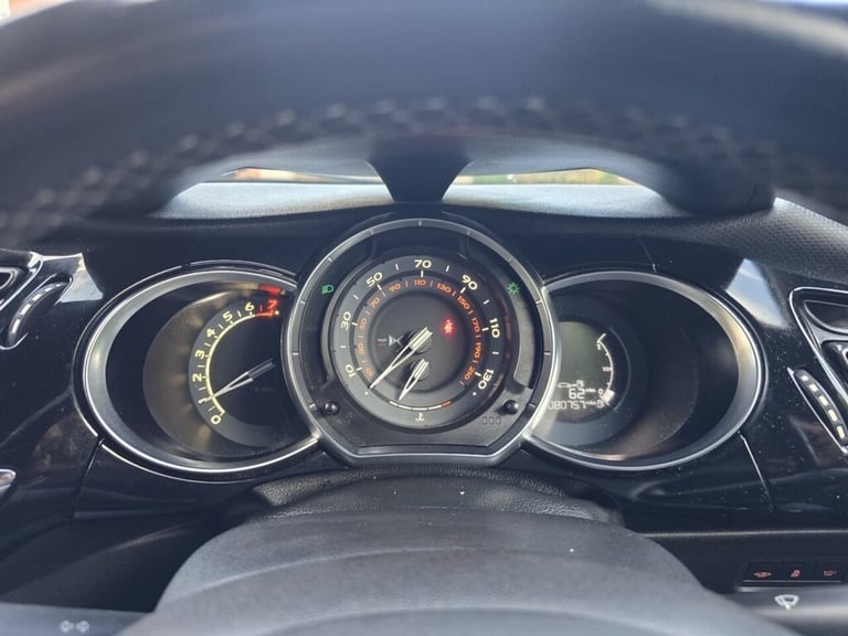 2017 DS Automobiles DS 3 1.2 PureTech Prestige Hatchback 3dr Petrol Manual Euro 6 (s/s) (130 ps) ...