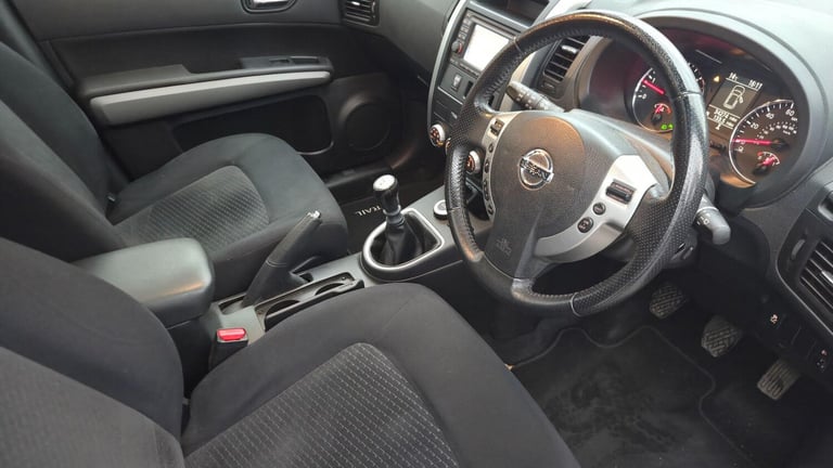 2014 Nissan X-Trail 2.0 dCi n-tec+ 4WD Euro 5 5dr ESTATE Diesel Manual