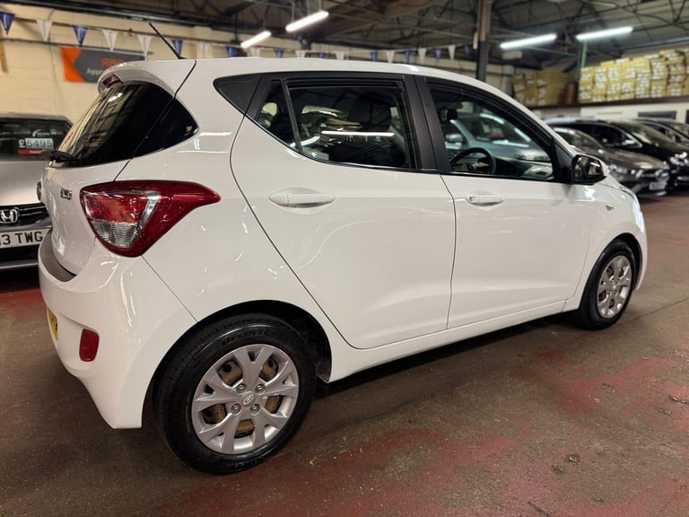2014 Hyundai i10 1.0 SE Euro 5 5dr HATCHBACK Petrol Manual