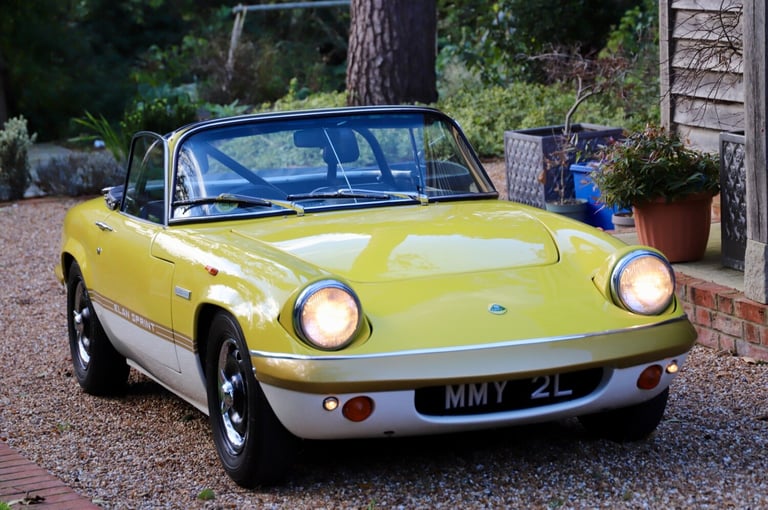 1972 Lotus Elan 1972.  £20k repaint in Lotus Yellow / Cirrus White. Mohair Hoo  PETROL Manual