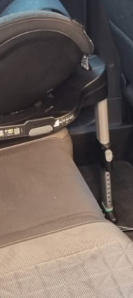 Britax Römer DUALFIX PROM car seat plus Britax Base(used)