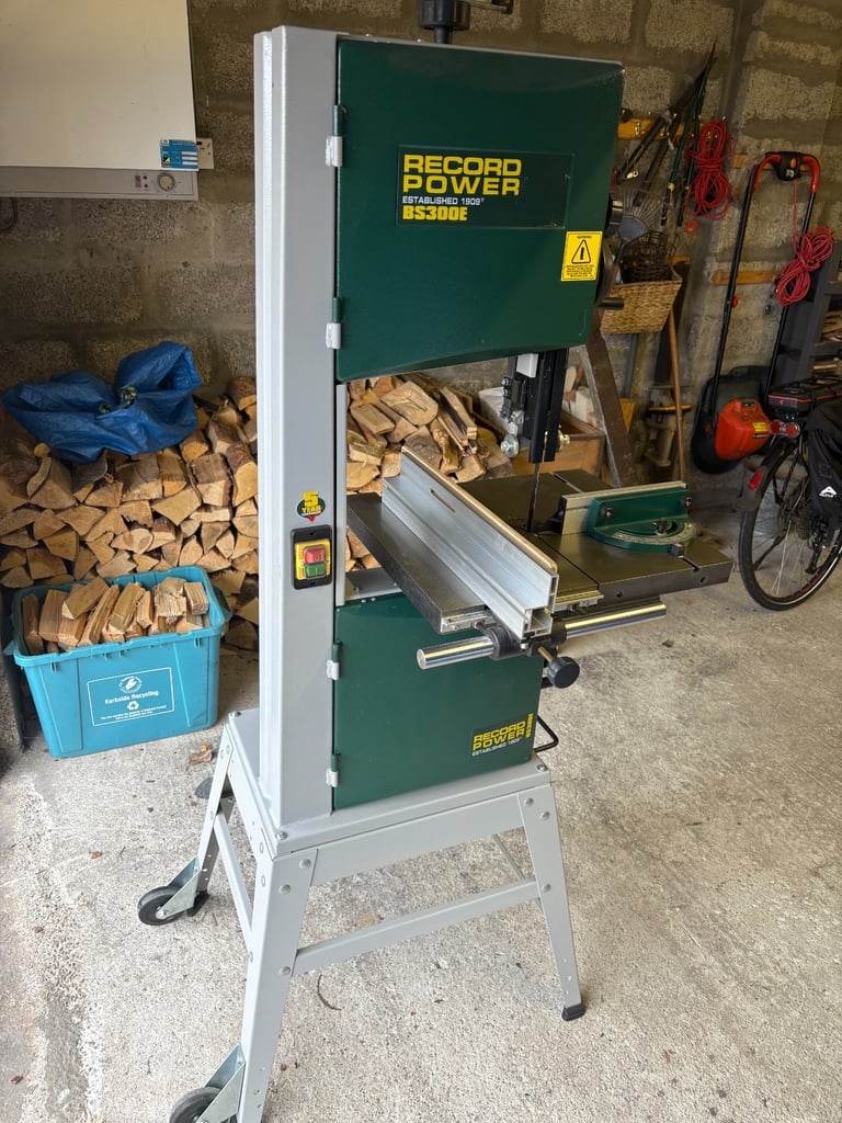 image for Record Power 12” Bandsaw 