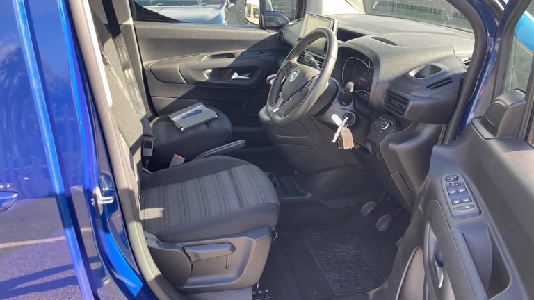 2022 Vauxhall Combo Life 1.5 Turbo D SE XL 5dr [7 seat] MPV DIESEL Manual