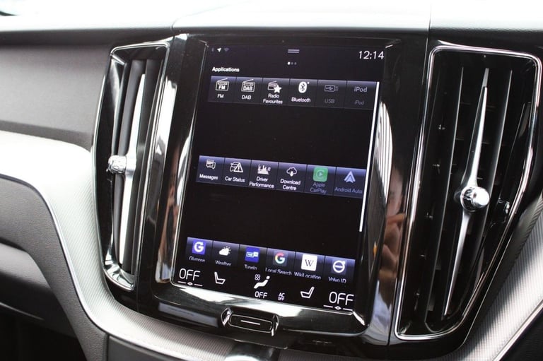 2021 Volvo XC60 2.0 B4 MHEV R-Design SUV 5dr Diesel Hybrid Auto Euro 6 (s/s) (197 ps) ESTATE DIES...