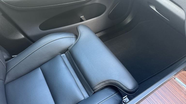 2023 Volvo XC60 2.0 T8 [455] RC PHEV Ultimate Dark 5dr AWD Gtron Estate Estate Hybrid Automatic