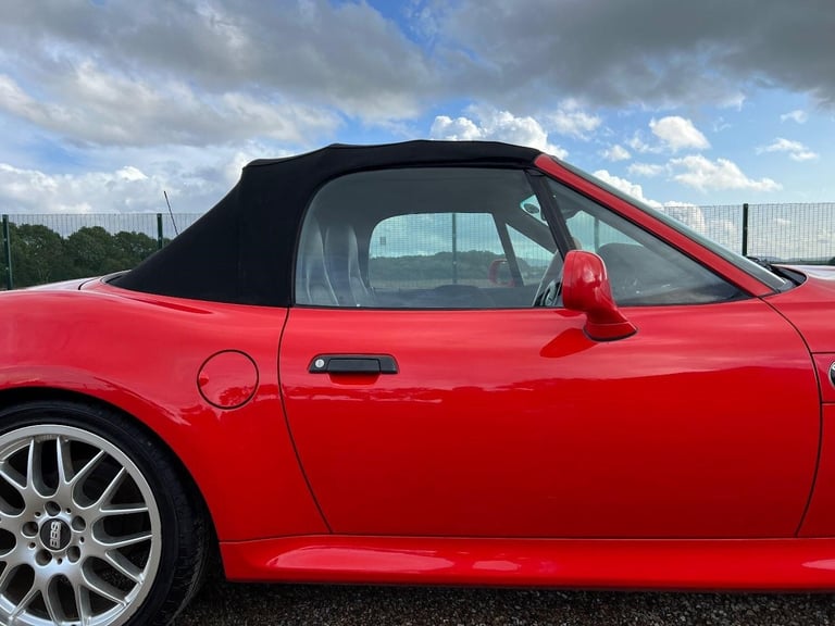 BMW Z3 2.0 6 CYLINDER AUTO * ONLY 38000 MILES * IMPORTED ROADSTER CONVERTIBLE