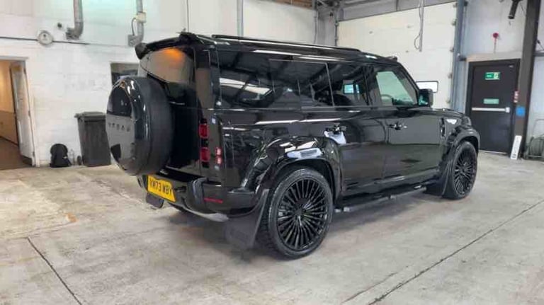 2024 Land Rover Defender 110 3.0 D300 MHEV X-Dynamic SE SUV 5dr Diesel Auto 4WD Euro 6 (s/s) (300...