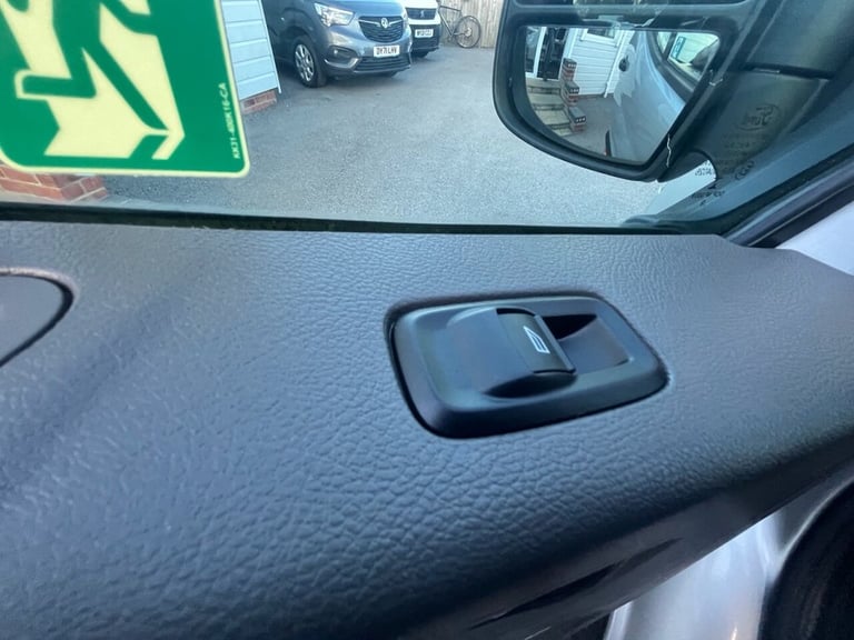 2019 69 FORD TRANSIT 2.0 460 ECOBLUE TREND MINIBUS DOUBLE CAB 5DR DIESEL MANUAL 