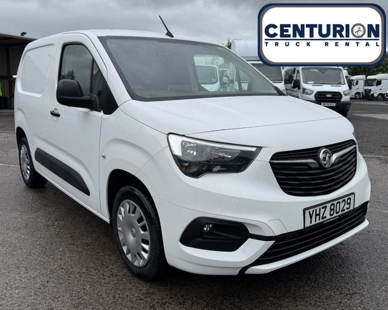 image for 2022 Vauxhall Combo 2000 1.5 Turbo D 100ps H1 Sportive Van [6 Speed] PANEL VAN Diesel Manual