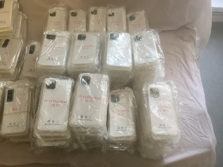 Job Lot Brand New 500 Iphone Cases + Samsung Mobile Phone Cases Different Types 20p each!