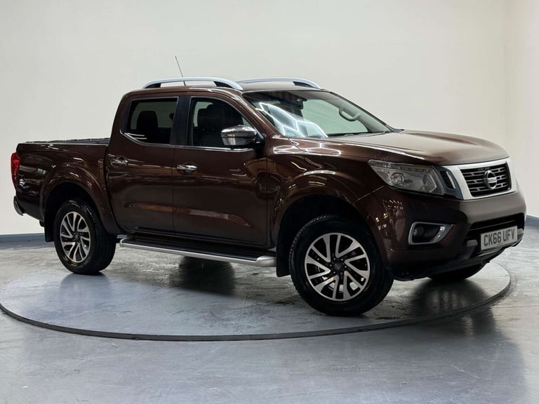 2016 Nissan Navara Double Cab Pick Up Tekna 2.3dCi 190 4WD Auto PICK UP DIESEL Automatic