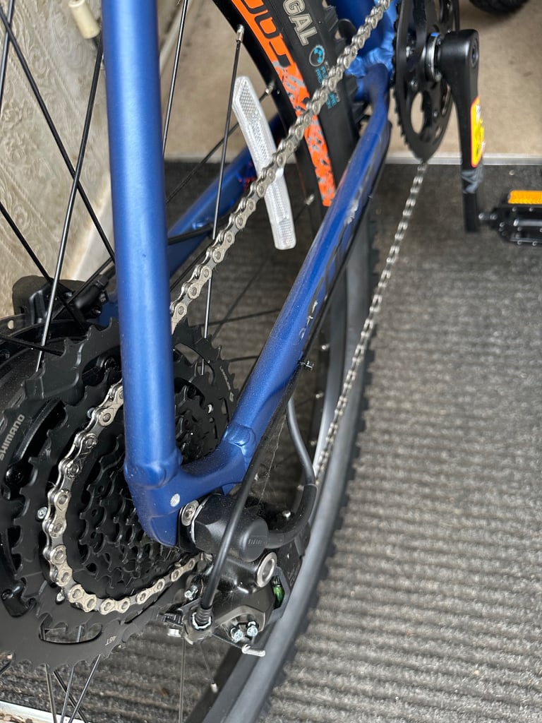 Carrera Vulcan e-bike medium frame excellent condition worth £1500
