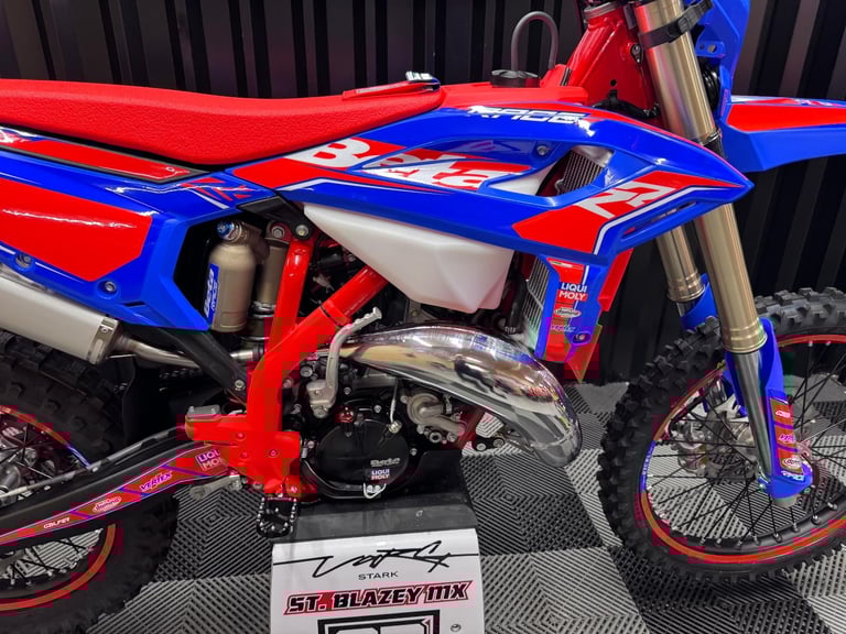2026 BETA RR 125 RACE 2 STROKE ENDURO BIKE 