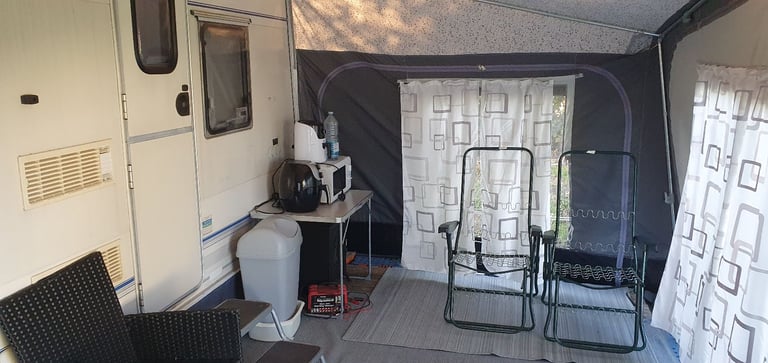 2000 Bailey Ranger 5 Berth Caravan For Sale