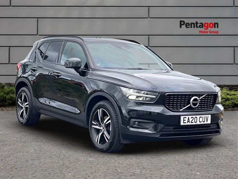 image for  Volvo Xc40 1.5 T3 R Design Suv 5dr Petrol Auto Euro 6 s/s 163 Ps Petrol