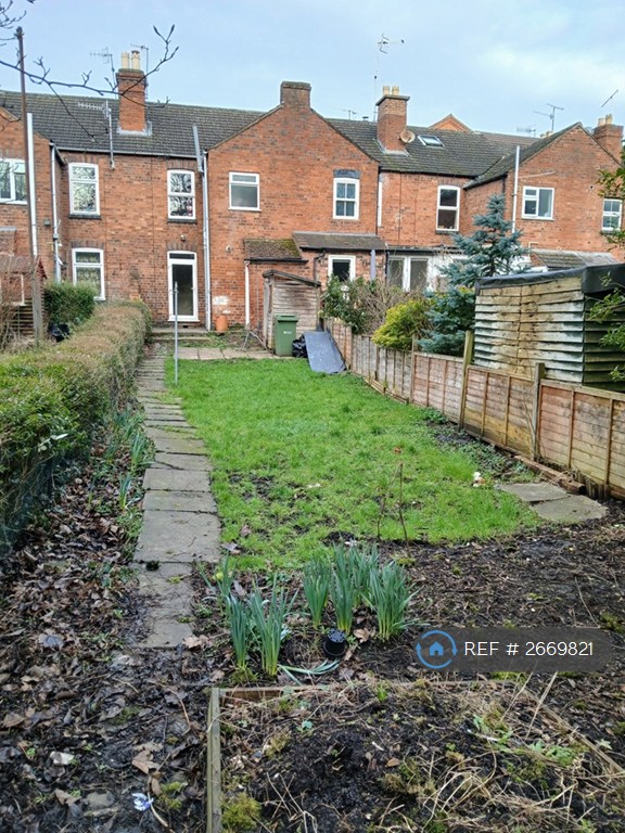 2 bedroom house in Southfield Street, Worcester, WR1 (2 bed) (#2669821)