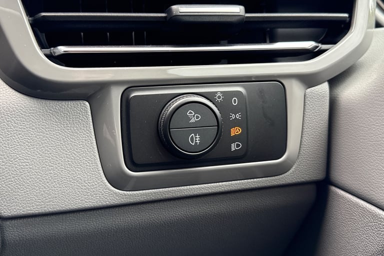 2025 Volkswagen Transporter 2.0 TDI 150 Commerce Pro Van Auto PANEL VAN DIESEL Automatic