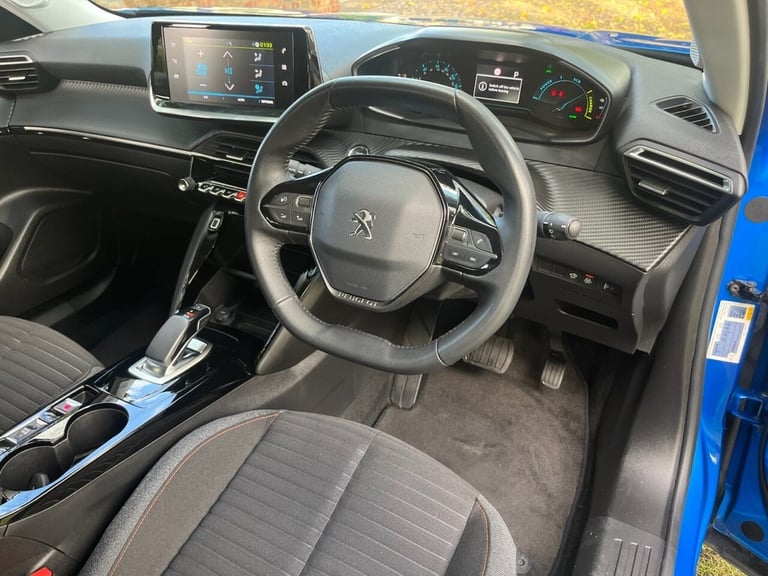 2021 Peugeot E-2008 50kWh Active Premium SUV 5dr Electric Auto (136 ps) HATCHBACK ELECTRIC Automatic