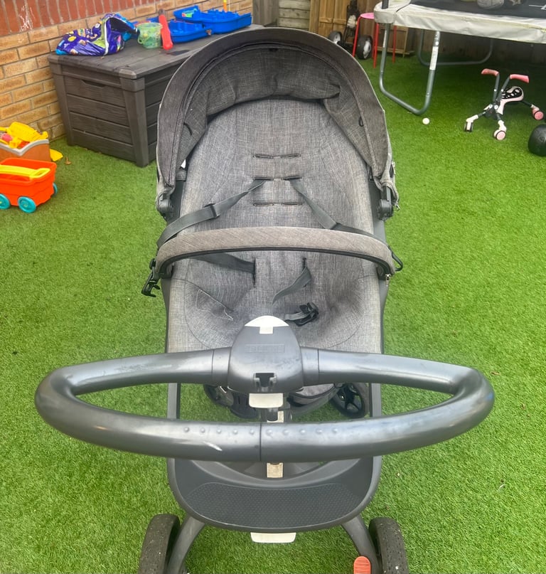 Stokke pram hot sale gumtree