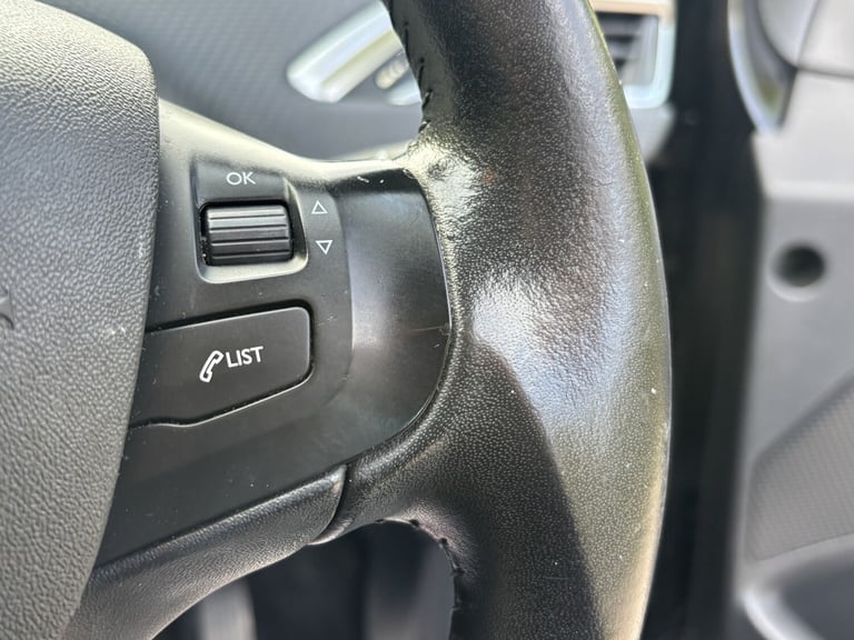 PEUGEOT 208 1.2 PureTech Active 2018