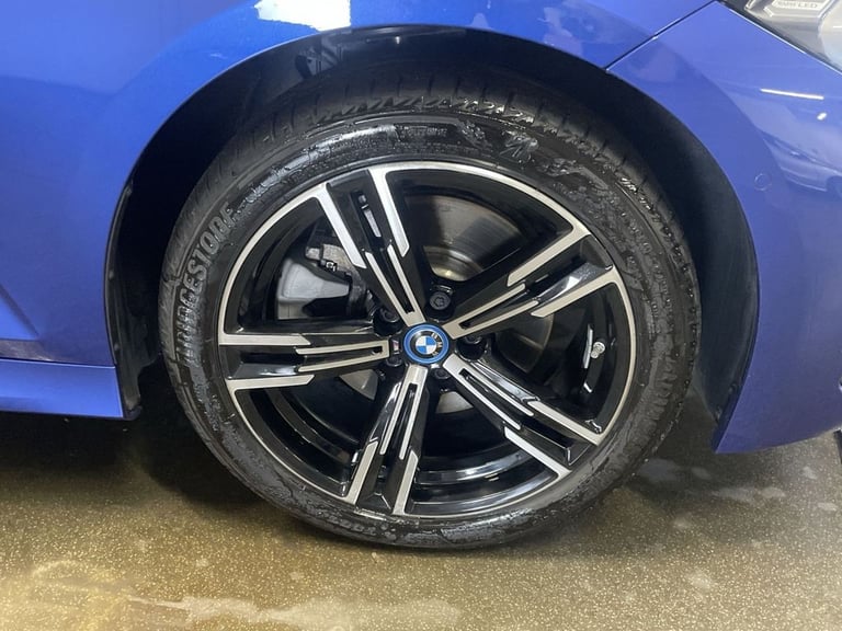 2024 74 BMW 3 SERIES 2.0 330E 12KWH M SPORT SALOON 4DR PETROL PLUG-IN HYBRID AUT