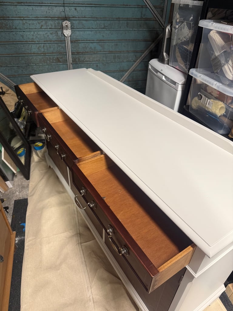 Vintage sideboard 