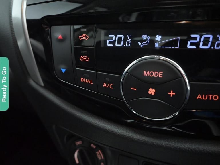 2021 Nissan Navara 2.3 dCi Tekna Pickup Double Cab 4dr Diesel Auto 4WD Euro 6 (190 ps) Pick Up DI...