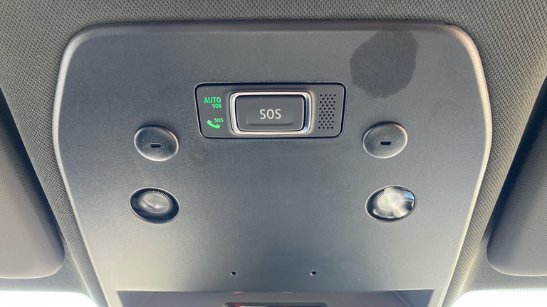 2024 Renault Megane E Tech EV60 160kW Iconic 60kWh Optimum Charge 5dr Auto Electric Hatchback Hat...