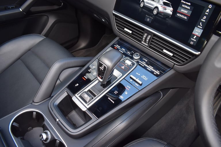 2019 Porsche Cayenne 3.0T V6 TiptronicS 4WD Euro 6 (s/s) 5dr ESTATE Petrol Automatic